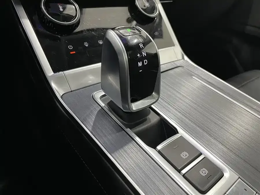 Chery Tiggo 7 PLUS Tiggo 7 PLUS 2022 1.5T CVT Luxury+ 2022 — миниатюра 3