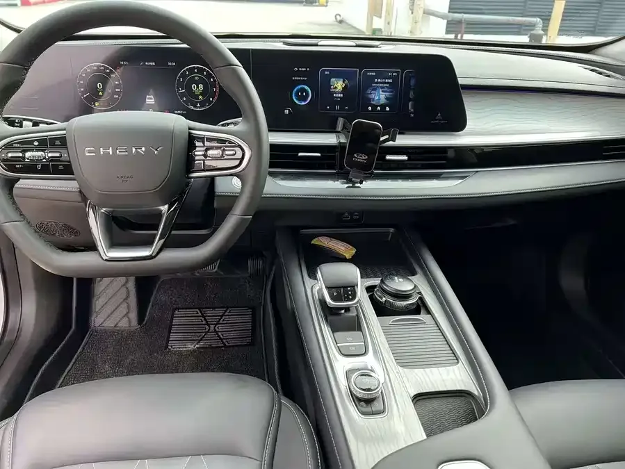 Chery Arrizo 8 Arrizo 8 2023 1.6T DCT Elegant 2023 — миниатюра 3