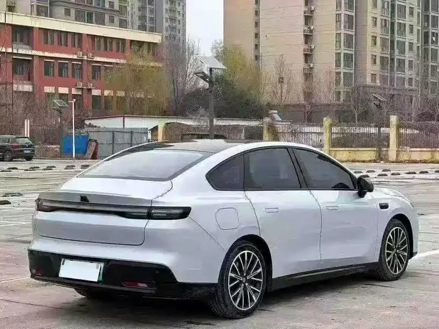 Leapmotor B01 Leapmotor B01 2025 650 Enjoy Edition 2025 — миниатюра 3