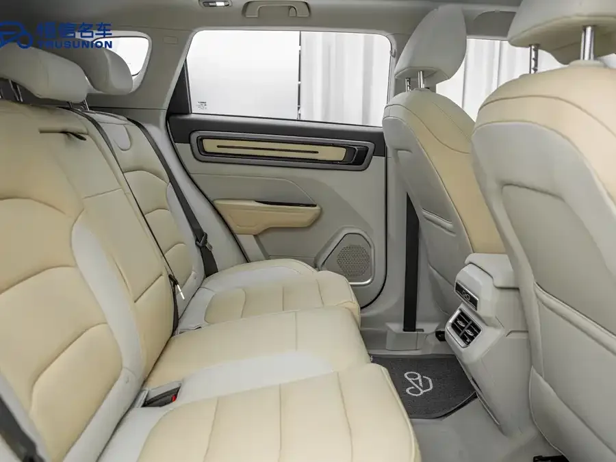 Geely ICON Geely ICON 2023 1.5TD Protagonist 2023 — миниатюра 5