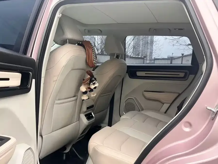 Geely ICON Geely ICON 2023 1.5TD Chocolate Edition 2023 — миниатюра 2