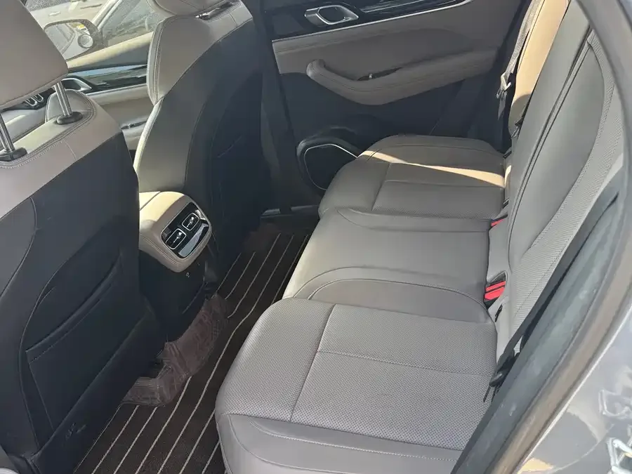Geely Atlas L Boyue L 2025 fourth generation 1.5TD DCT Shanhe 2025 — миниатюра 2