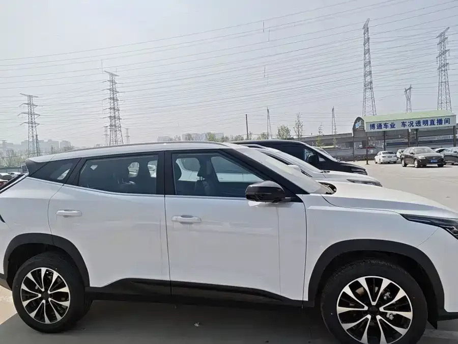 Geely Atlas Boyue 2026 1.5TD Yearning 2026 — миниатюра 2