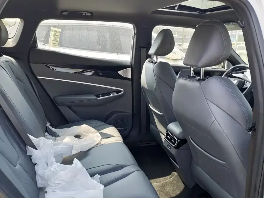 Geely Atlas Boyue 2026 1.5TD Yearning 2026 — миниатюра 5