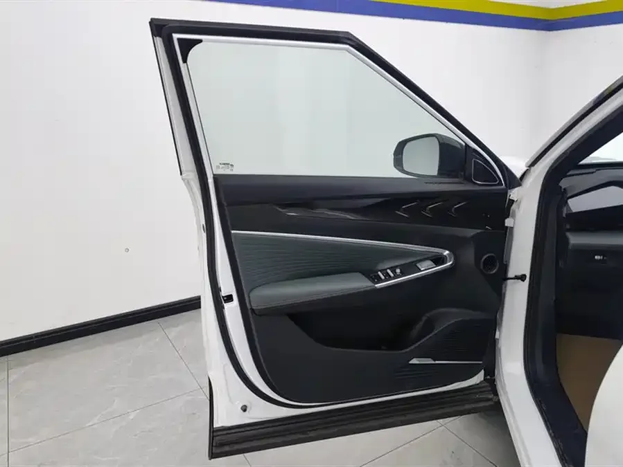 Geely Atlas Boyue 2024 1.5TD Smart Link + 2026 — миниатюра 4