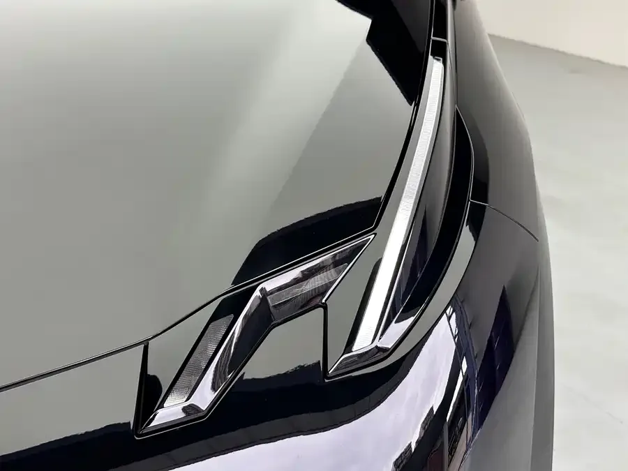 Zeekr X Zeekr X 2025 five-seat rear-wheel drive version 2024 — миниатюра 5