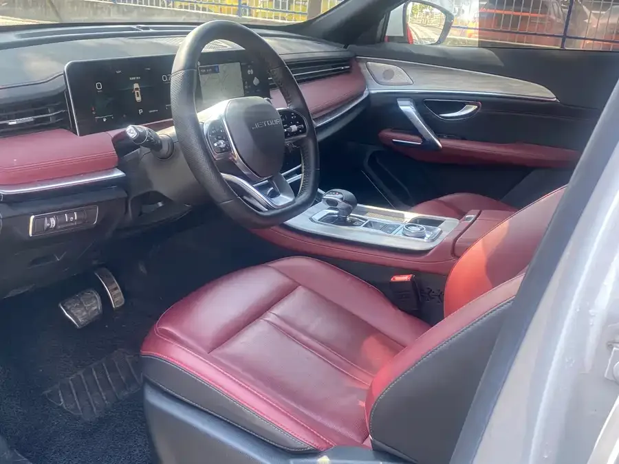 Jetour X70 PRO Jetour X70 PRO 2024 1.5T DCT Peanut Edition 5-seater 2024 — миниатюра 2