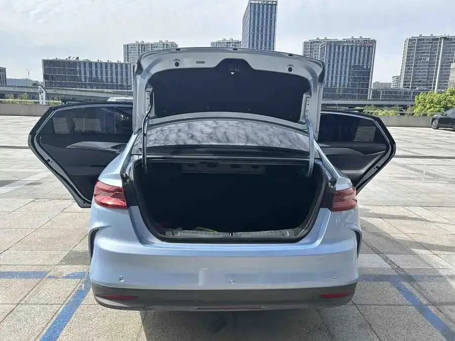 Geely G6 Geely Geometry G6 2022 Model 480 New Enjoyment Edition 2022 — миниатюра 5