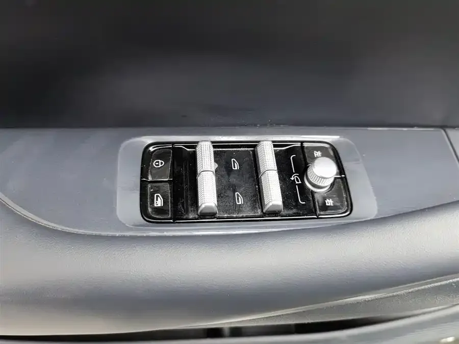 Geely Galaxy E5 Galaxy E5 2024 440km Sailing Edition 2025 — миниатюра 3