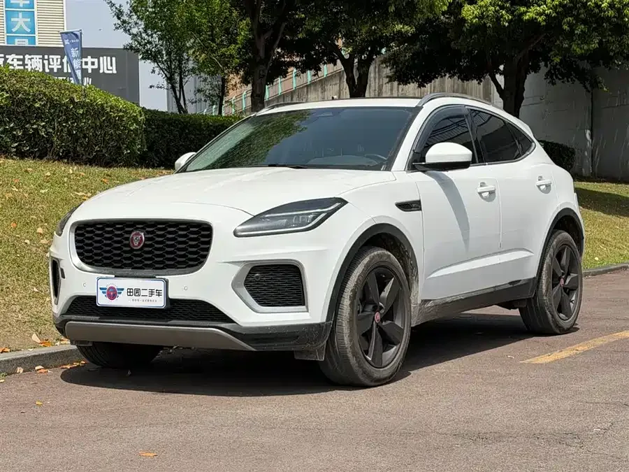 Jaguar E-Pace 2024 aggressive sports version R-DYNAMIC S 2025 — фото 1, купить с доставкой в Москву