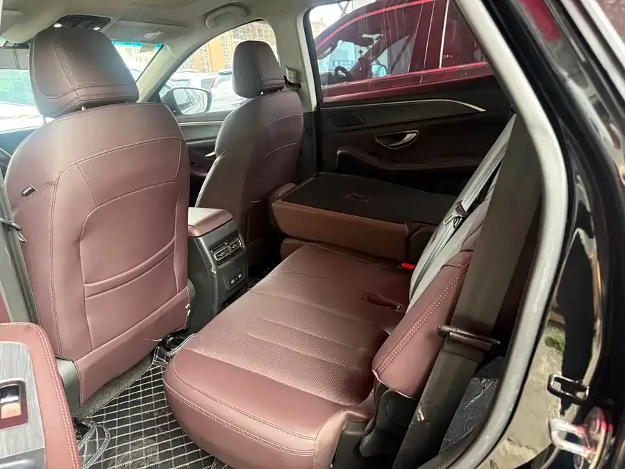 Jetour X90 PLUS Jetour X90 PLUS 2024 1.6TD DCT Zhiyuan Edition 7-seater 2024 — миниатюра 2