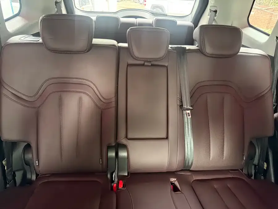 Jetour X90 PLUS Jetour X90 PLUS 2024 1.6TD DCT Zhiyuan Edition 7-seater 2024 — миниатюра 4