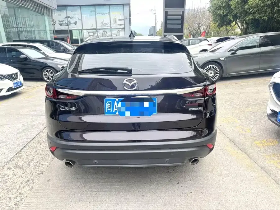 Mazda CX-4 2021 2.0L Automatic 2WD Blue Sky Premium Edition 2023 — миниатюра 5