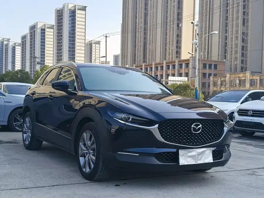 Mazda CX-30 2021 2.0L Automatic Jiayue Edition 2022 — миниатюра 3