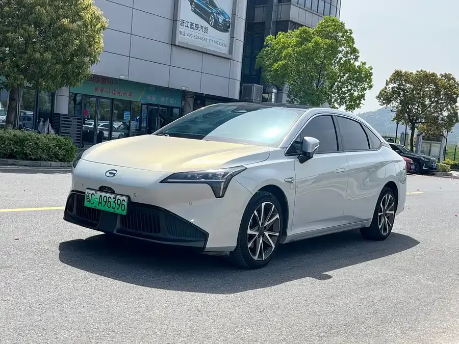 AION AION S Plus AION S Plus 2022 70 Intelligent Driving Edition 2023 — фото 1, купить с доставкой в Москву