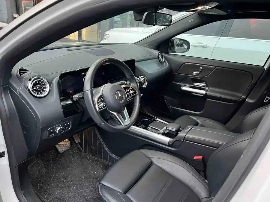 Mercedes-Benz GLA Mercedes-Benz GLA 2022 GLA 200 2022 — миниатюра 3