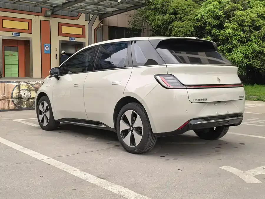 Baojun clouds Baojun Yunduo 2023 460 Pro 2024 — миниатюра 5