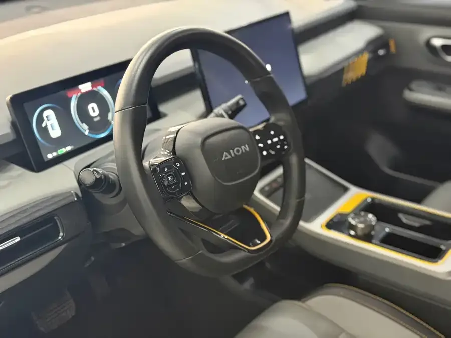 AION AION Y AION Y 2021 70 Intelligent Vitality Edition 2022 — миниатюра 2