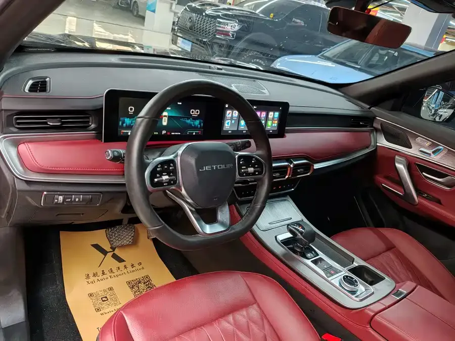 Jetour X70 PLUS JETOUR X70 PLUS 2025 Champion Edition 1.5T DCT Champion MAX+ 7 Seaters 2025 — миниатюра 5