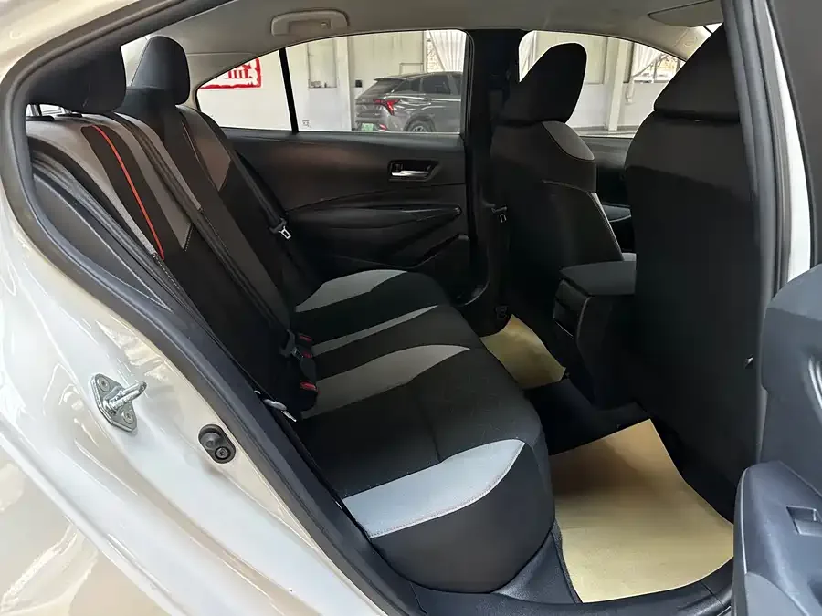 Toyota Corolla Corolla 2024 1.2T Pioneer Edition 2024 — миниатюра 4