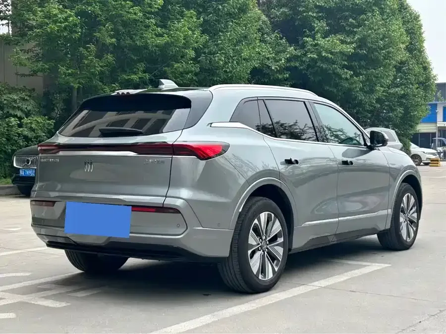 Buick E5 2025 620KM Premium Edition 2025 — миниатюра 2