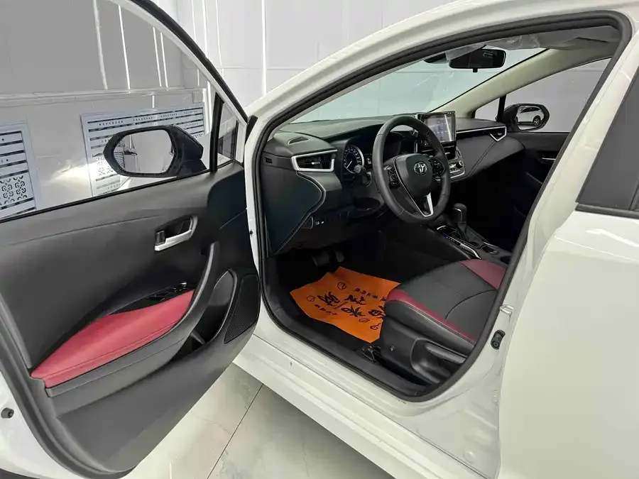 Toyota Corolla Corolla 2021 TNGA 1.5L CVT GR SPORT sports version 2023 — миниатюра 4