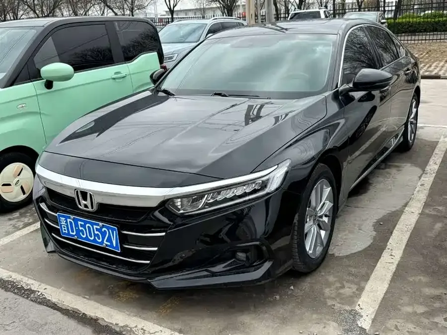 Honda Accord Accord 2022 260TURBO Deluxe Edition 2022 — фото 1, купить с доставкой в Москву
