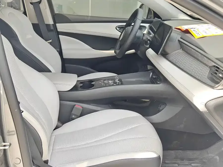 BYD seal 05 DM-i Seal 05 DM-i 2025 DM-i Intelligent Driving Edition 55KM Luxury Model 2025 — миниатюра 3