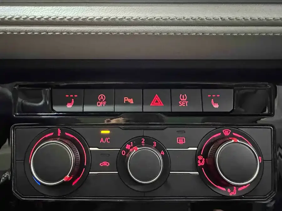 Jetta VS7 Jetta VS7 2022 280TSI Automatic Enjoy Edition 2023 — миниатюра 4