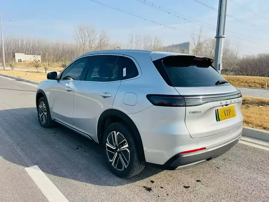 Geely Galaxy Starship 7 Galaxy Starship 7 2025 120km Exploration+ Edition 2024 — миниатюра 3
