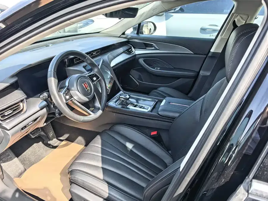 Hongqi H5 Hongqi H5 2024 1.5T DCT Zhilian Qiyun Edition 2023 — миниатюра 2