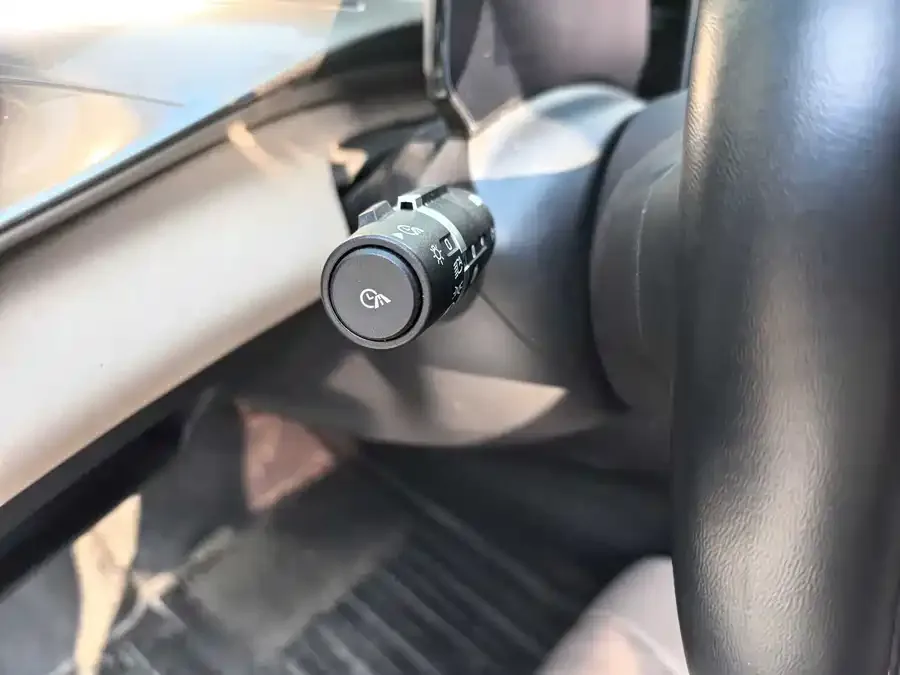 BYD Dolphin Dolphin 2023 420km Freedom Edition 2023 — миниатюра 3