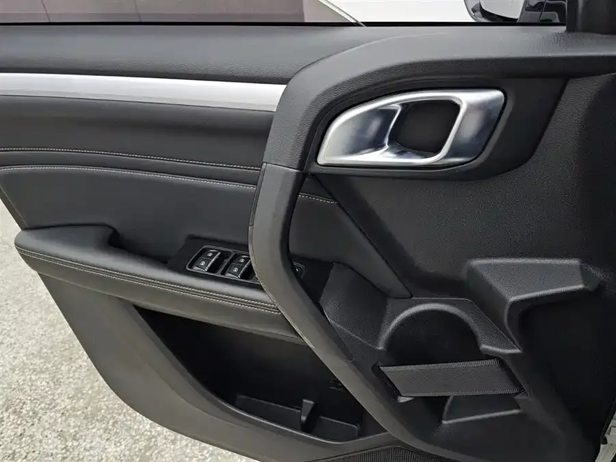 Haval Big dog Haval Big Dog 2022 2.0T DCT 4WD Roaring Sky Dog Edition 2023 — миниатюра 2