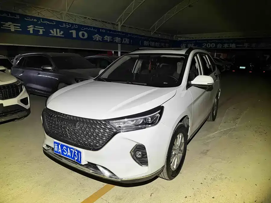 Haval M6 Haval M6 2021 PLUS 1.5T DCT premium smart connected model 2023 — фото 1, купить с доставкой в Москву
