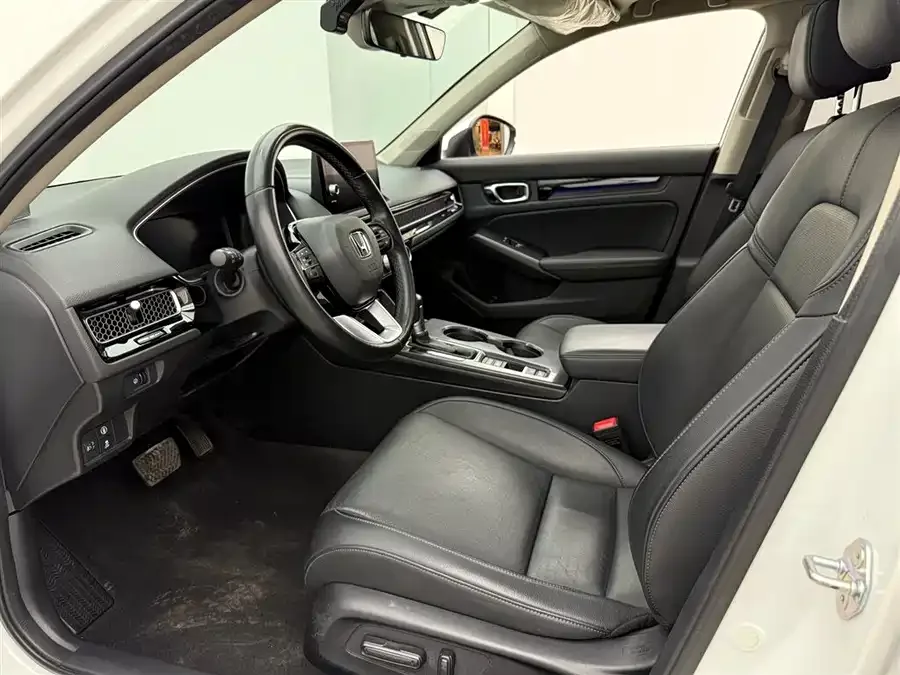 Honda Integra Stylish 2023 240TURBO CVT Smart Edition 2023 — миниатюра 4