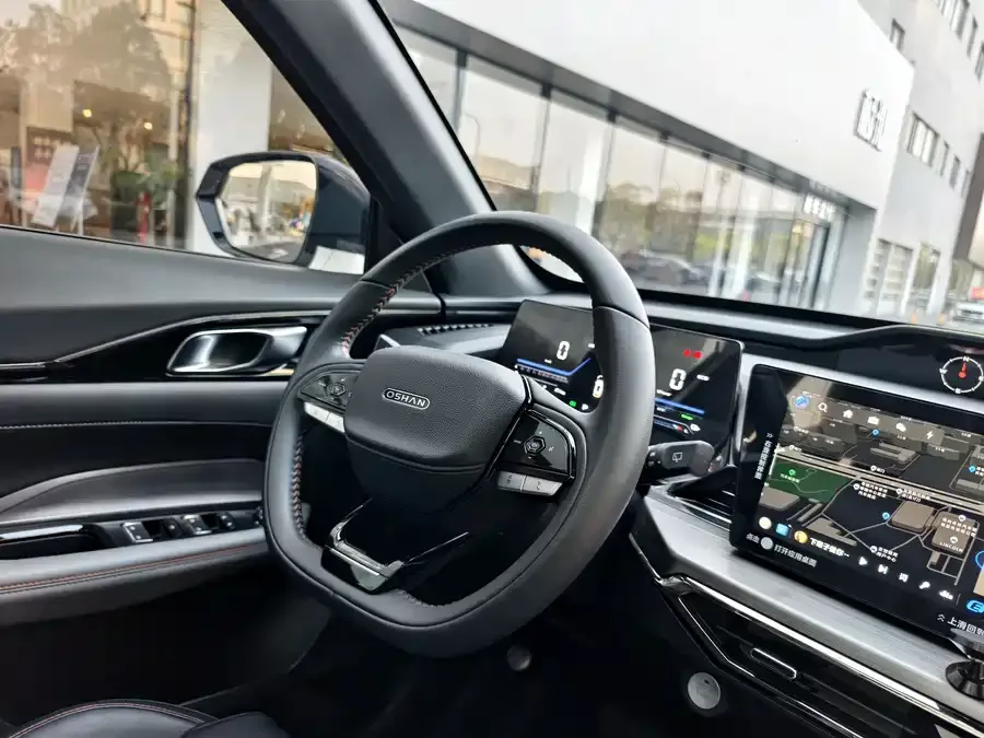 Oshan Z6 New Energy Changan Oushang Z6 New Energy 2023 iDD 150KM Flagship PLUS Smart Parking Edition 2024 — миниатюра 4