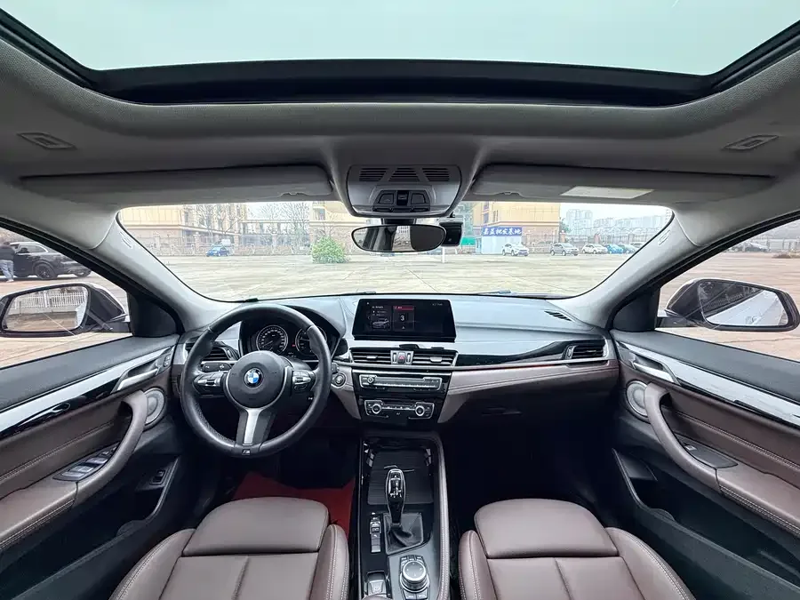 BMW X2 2022 sDrive25i M Sport Package 2022 — миниатюра 5