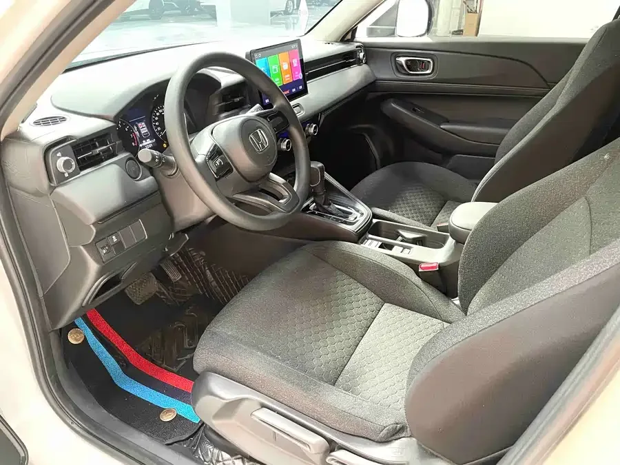 Honda WR-V 2023 1.5L CVT Hot Edition 2022 — миниатюра 2
