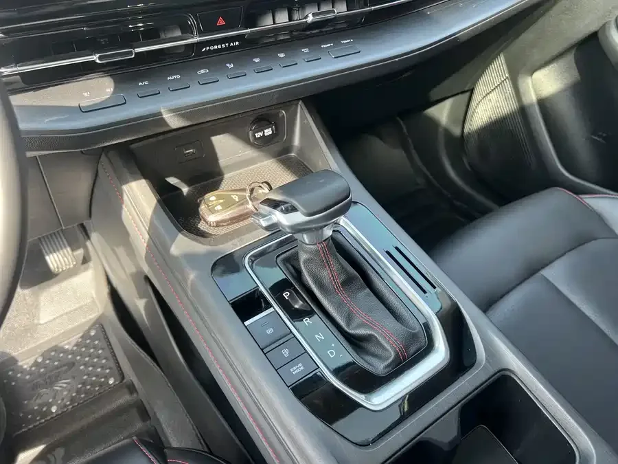 Changan CS55 Plus Changan CS55PLUS 2022 second generation 1.5T DCT luxury model 2022 — миниатюра 4