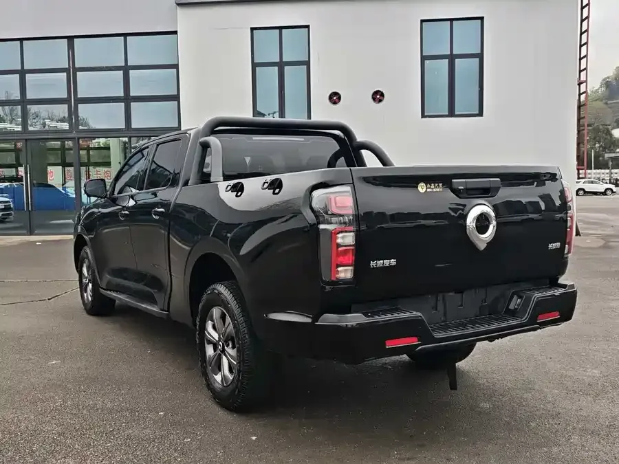 Great Wall gun 2023 2.0T Commercial Edition Automatic Diesel Four-wheel Drive Pilot Long Box GW4D20M 2024 — миниатюра 4