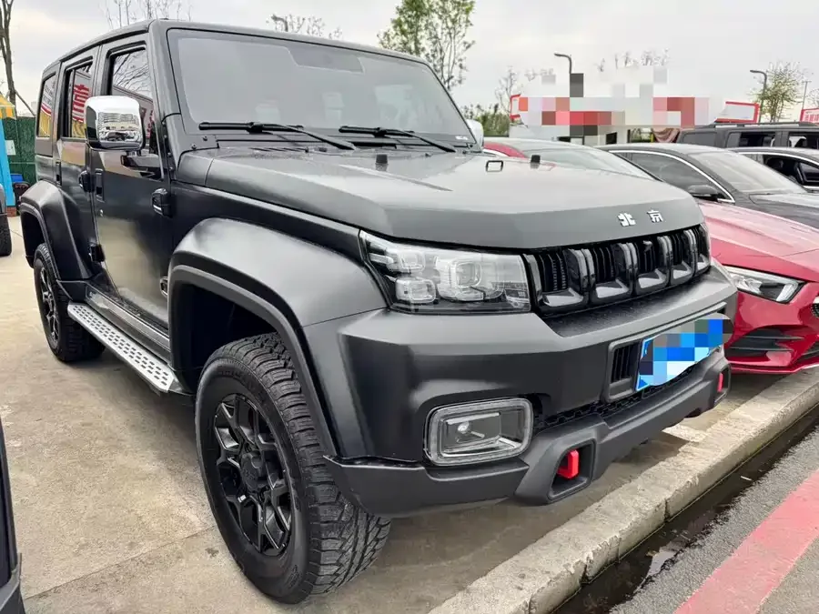 BAIC BJ40 Beijing Off-road BJ40 2024 2.0D Blade Hero Glory Edition 2025 — миниатюра 3