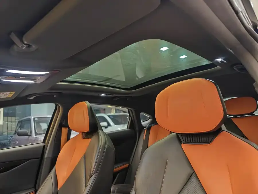 Changan UNI-V Changan UNI-V 2022 1.5T Smart Pilot Edition 2022 — миниатюра 4