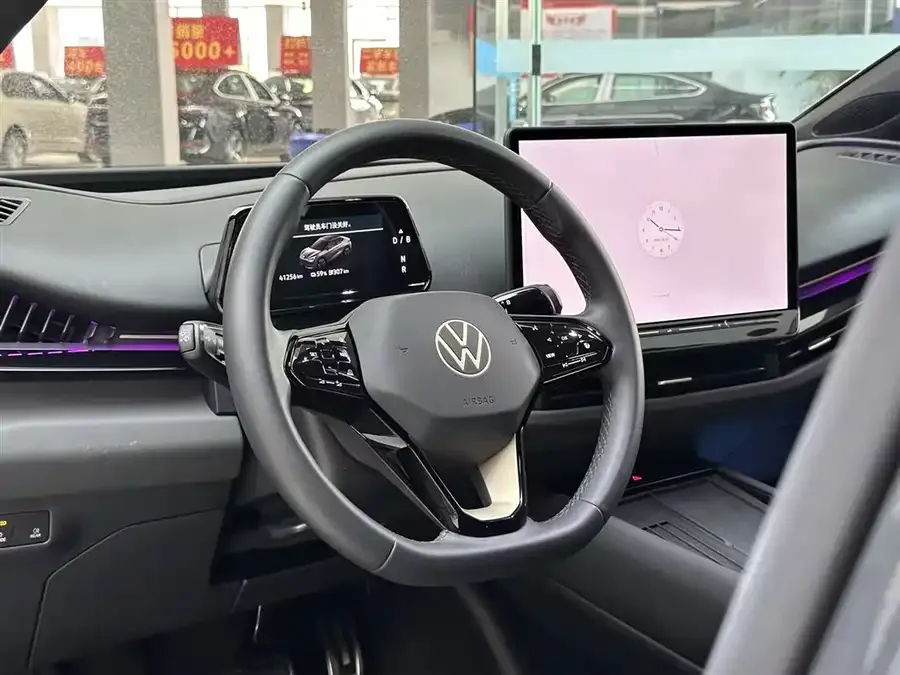 Volkswagen ID. UNYX Yuzhong 06 2024 Pro long-range version 2025 — миниатюра 4
