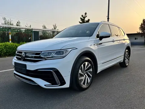 Volkswagen Tiguan L New Energy 2023 купить в Москве