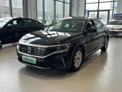 Volkswagen Passat New Energy 2026 купить в Москве