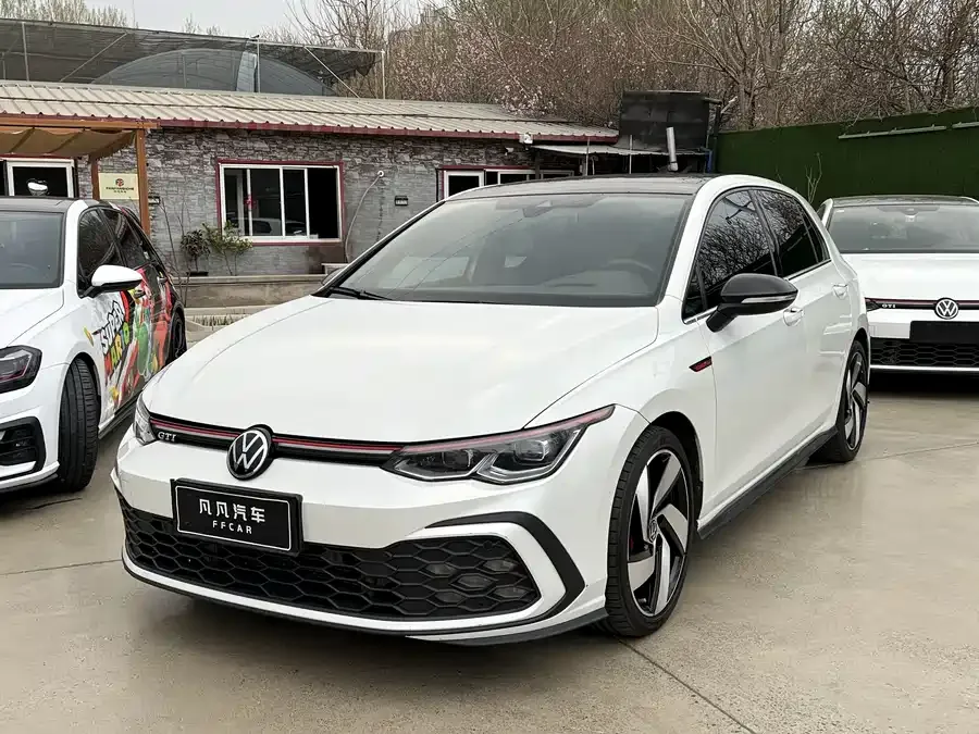Volkswagen Golf GTI Golf GTI 2021 380TSI DSG GTI 2022 — фото 1, купить с доставкой в Москву