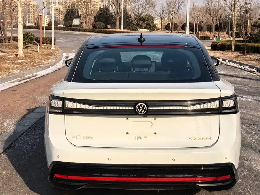 Volkswagen ID.7 VIZZION Volkswagen ID.7 VIZZION 2024 First Edition 2024 — миниатюра 2