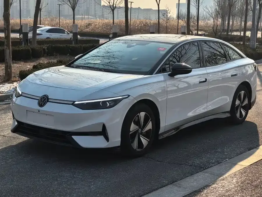Volkswagen ID.7 VIZZION Volkswagen ID.7 VIZZION 2024 First Edition 2024 — миниатюра 3
