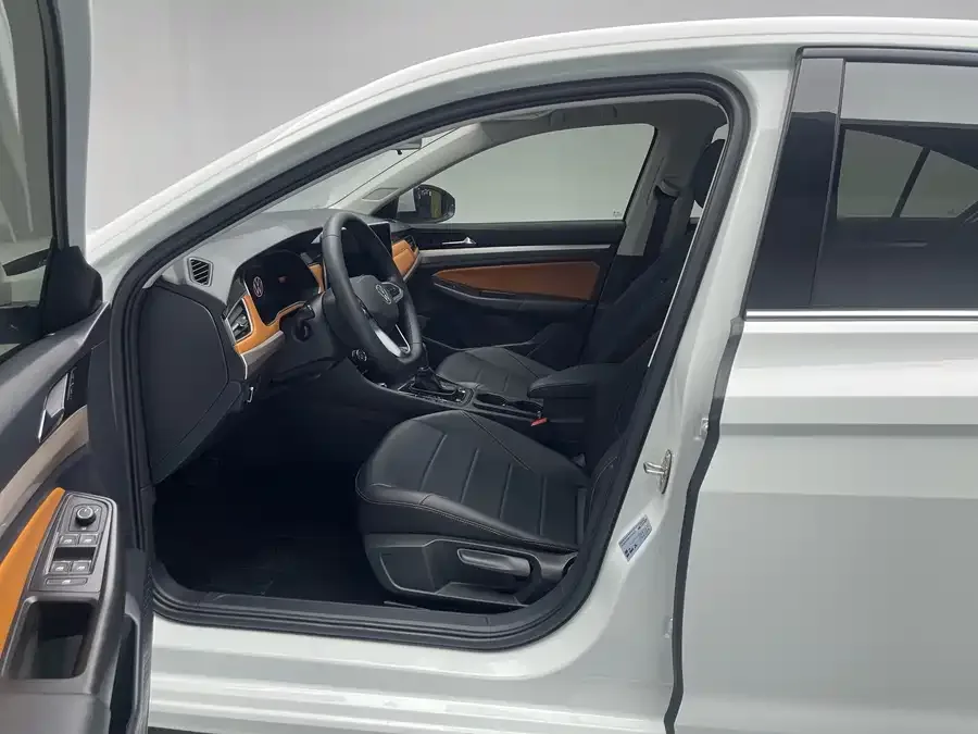 Volkswagen Bora Bora 2023 200TSI DSG Joy Edition 2023 — миниатюра 2