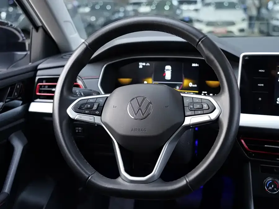 Volkswagen Lavida Lavida 2023 300TSI DSG Starry Sky Edition 2023 — миниатюра 4